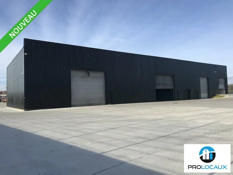 A louer Locaux d'activité 360m² Canly