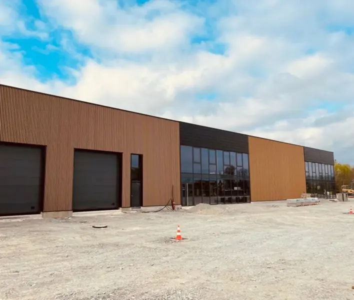 A louer Locaux d'activité 3198m² Ambérieux