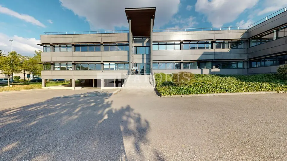A louer Bureaux 180m² Sainte-Foy-lès-Lyon