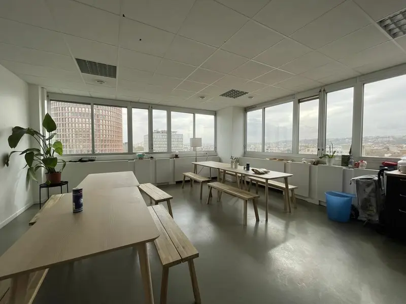 A louer Bureaux 1095m² Lyon 03