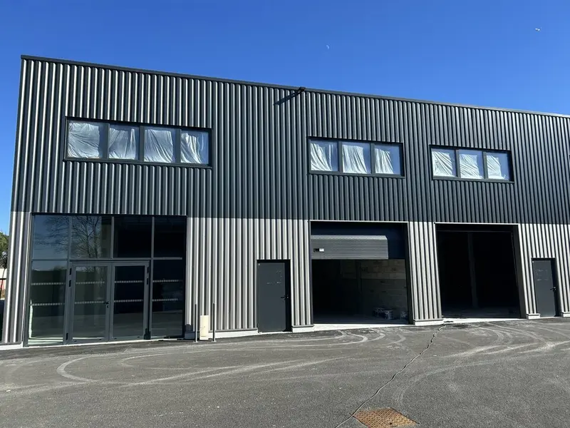 A louer Locaux d'activité 7370m² Ambarès-et-Lagrave