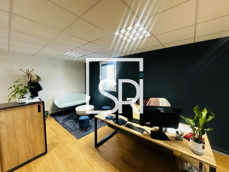 A louer Bureaux 97m² Cournon-d'Auvergne