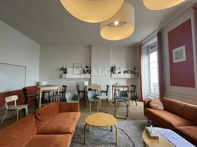 A louer Bureaux 122m² Lyon 01