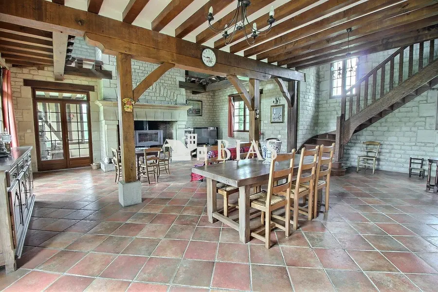 MAISON A RENOVER