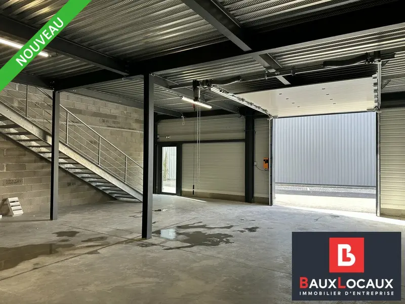 A vendre Locaux d'activité 277m² Vedène