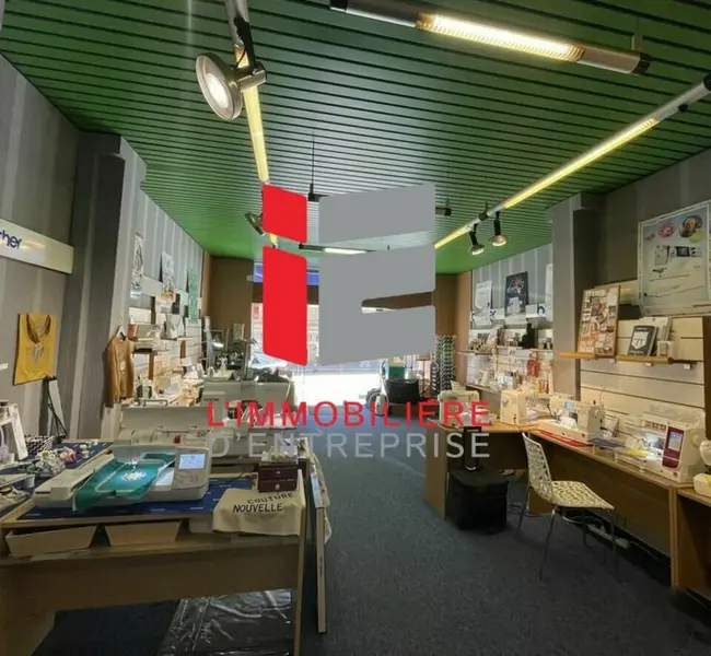 LOCAL COMMERCIAL A VENDRE  CENTRE-VILLE LORIENT