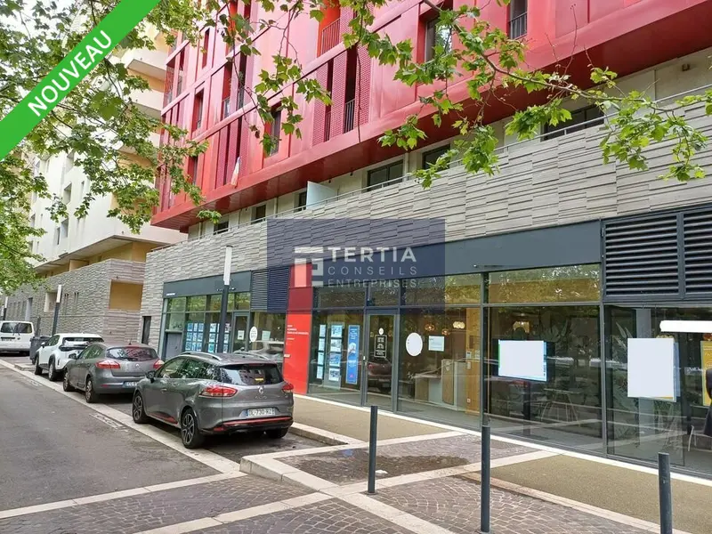 MONTPELLIER PORT MARIANNE / LOCAL COMMERCIAL - BUREAUX A LOUER