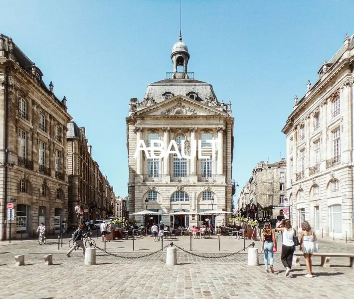 BUREAUX A LOUER - BORDEAUX HYPER CENTRE 