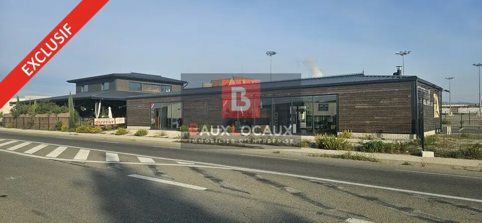 A vendre Local commercial  200m² Carpentras