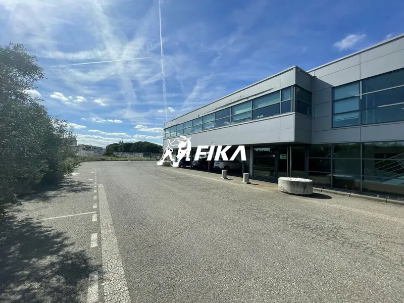 A LOUER LOCAL D'ACTIVITE 3 500 m² - (31120) PORTET SUR GARONNE