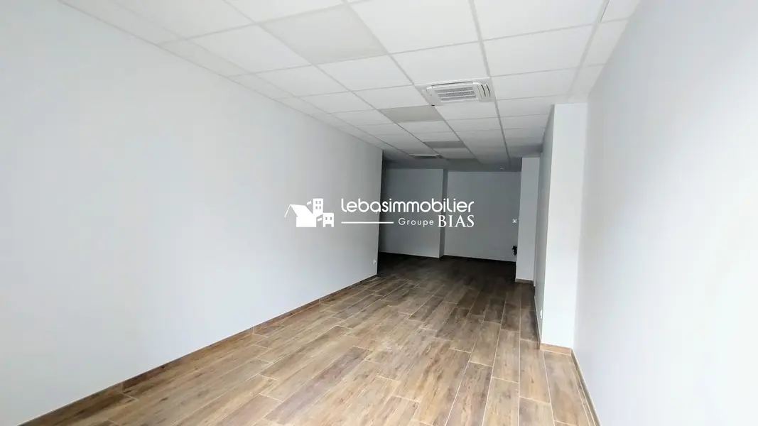 Local neuf 40.20m2 en centre ville