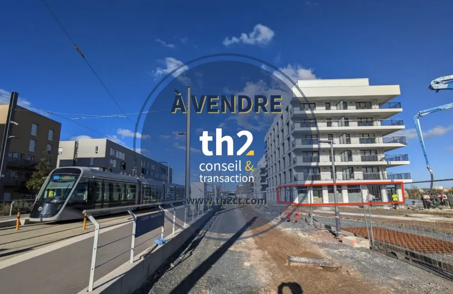 LOCAL COMMERCIAL PIED D'IMMEUBLE