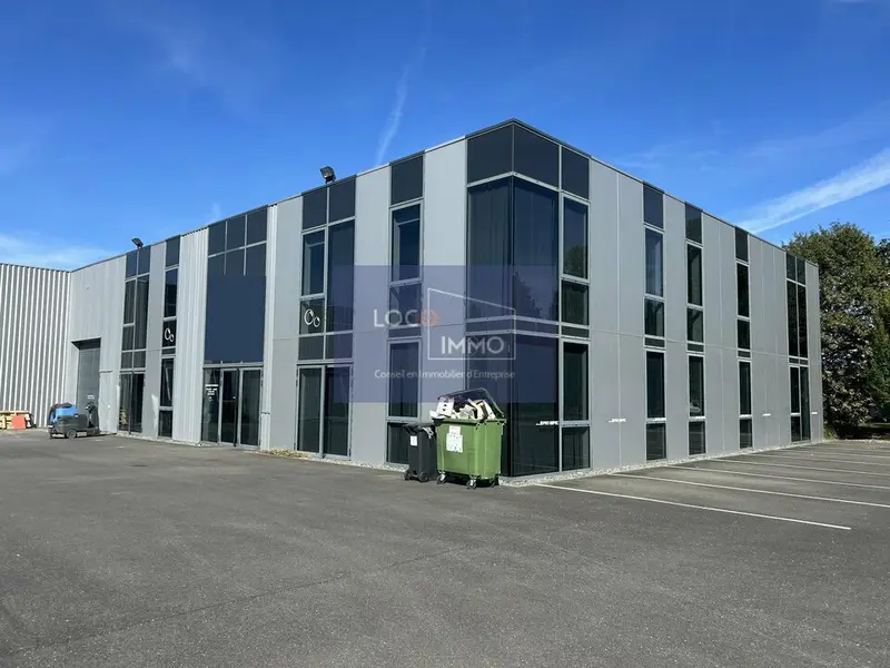 A louer Locaux d'activité 800m² Gradignan