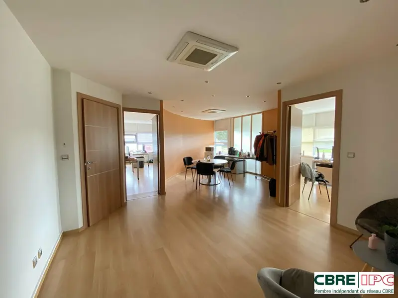 LOCATION - REF : 7994FD