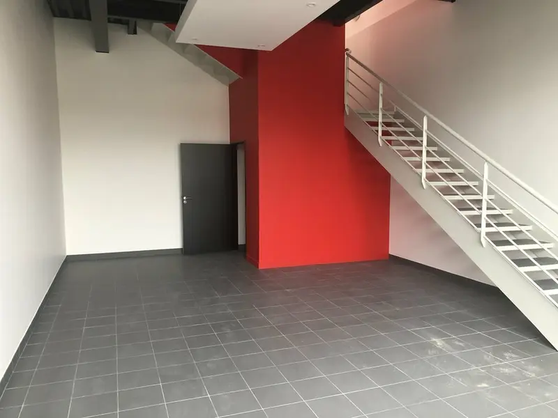A louer Locaux d'activité 406m² Pierrefitte-sur-Seine