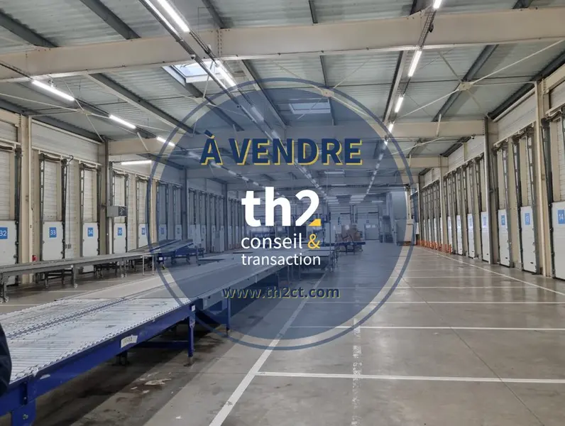 Bâtiement de logistique 1980 m² Verson