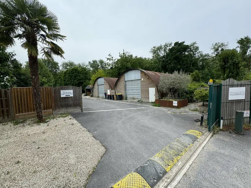 A vendre Locaux d'activité 344m² Presles