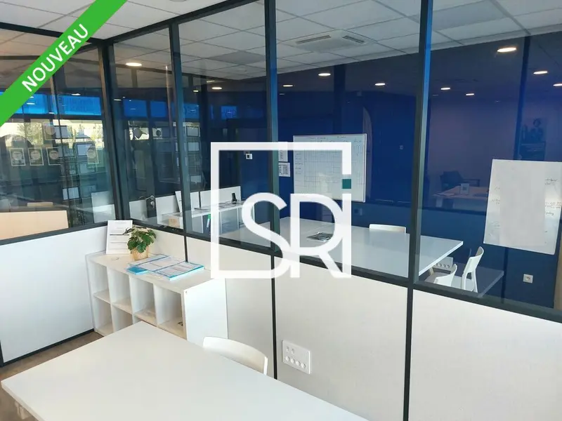 A louer Bureaux 108.3m² Cournon-d'Auvergne