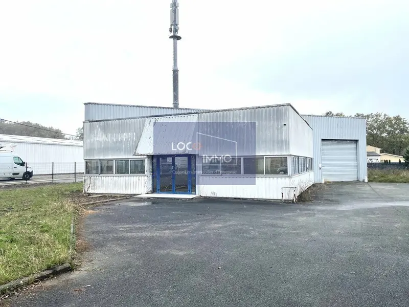 À LOUER  BÂTIMENT INDUSTRIEL  CARBON BLANC (33)