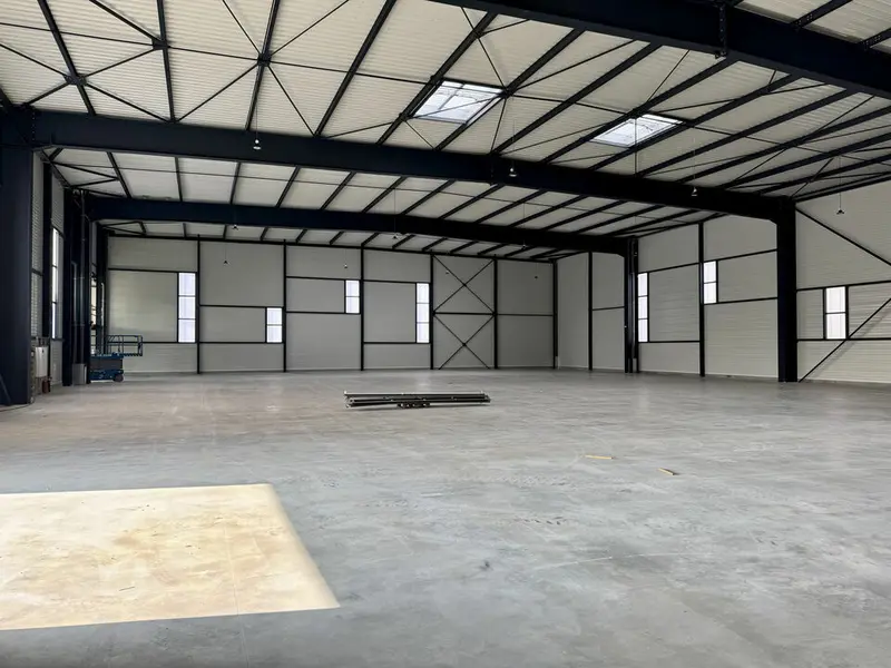 A louer Locaux d'activité 2594m² Longperrier