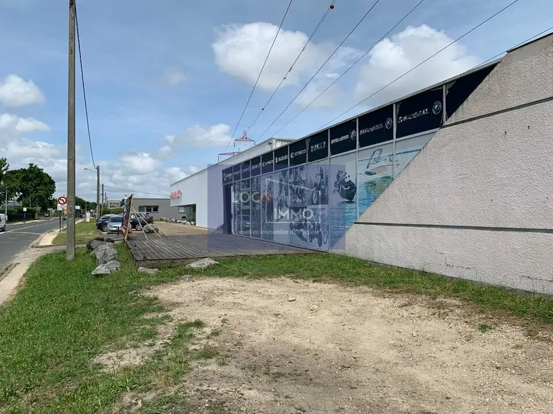 A louer Locaux d'activité 996m² Eysines A louer Locaux d'activité 996m² Eysines