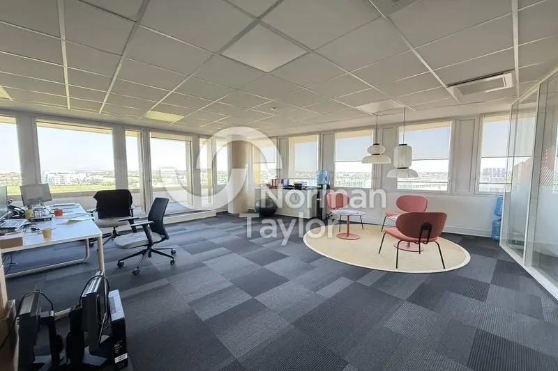 A louer Bureaux 221.3m² Pérols