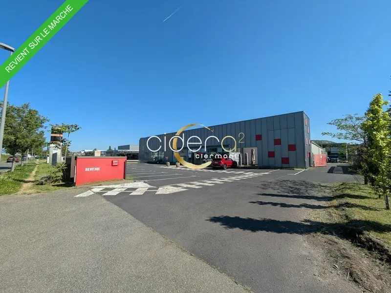 A louer local commercial Cournon d'Auvergne (63800)