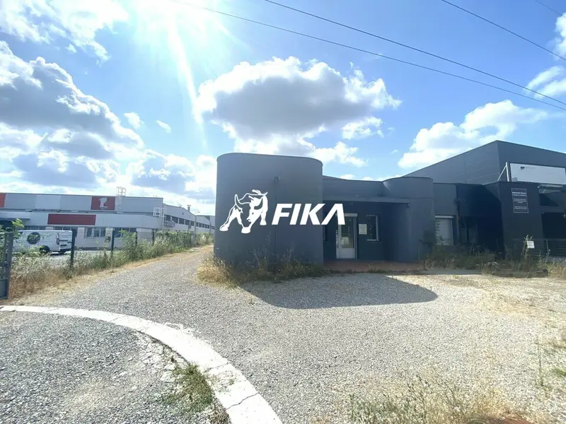 A LOUER LOCAL D'ACTIVITÉ 417 m² (31100) TOULOUSE