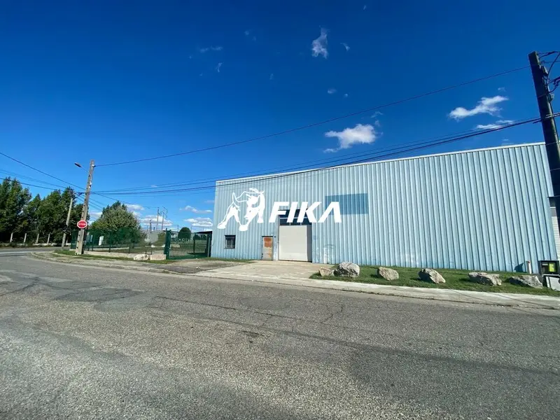 A LOUER LOCAL D'ACTIVITÉ 1 046 m² - (31140) SAINT ALBAN