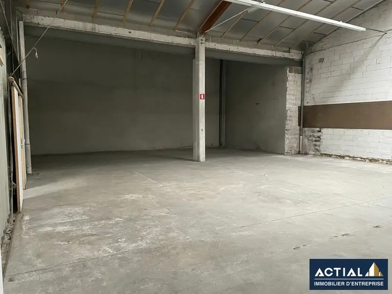 ROUTE DE PARIS - NANTES EST ENTREPRISE