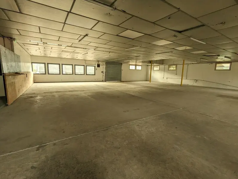 LOCAL D'activite à louer sur Evreux 