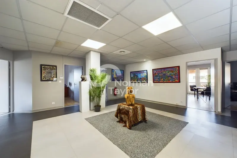 A vendre Bureaux 456m² Montpellier