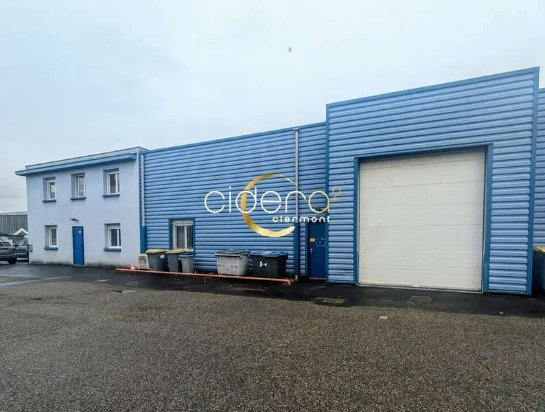 A louer local d'activité 220m² secteur Brézet Clermont-Ferrand (63100)