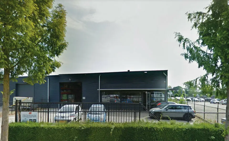 A louer Locaux d'activité 1352m² Bordeaux