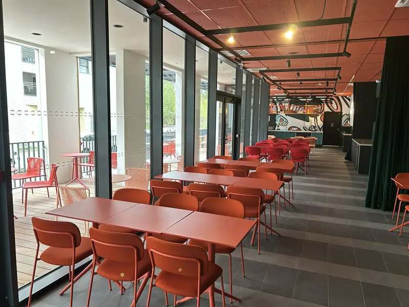 A louer Local commercial  180m² Bordeaux