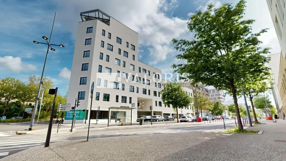 A louer Bureaux 5589.77m² Lyon 09