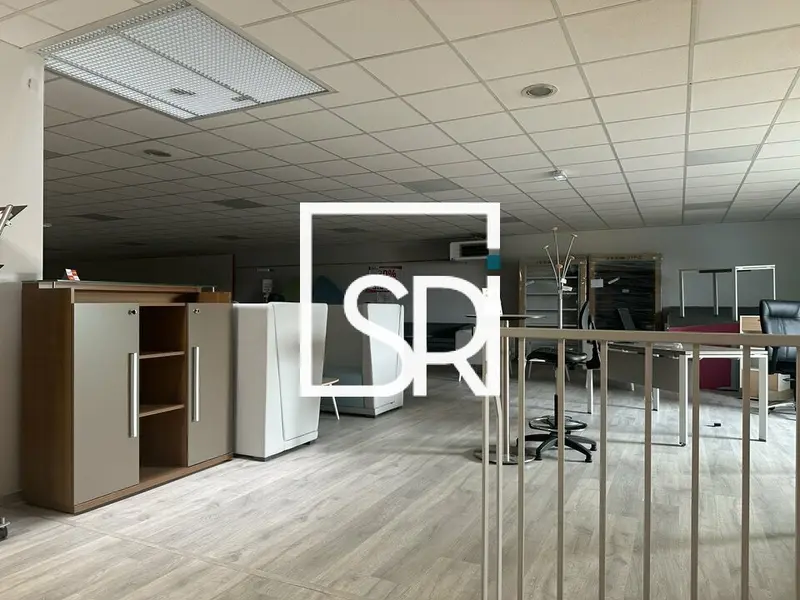 LOCATION LOCAL COMMERCIAL  -  03300  CUSSET