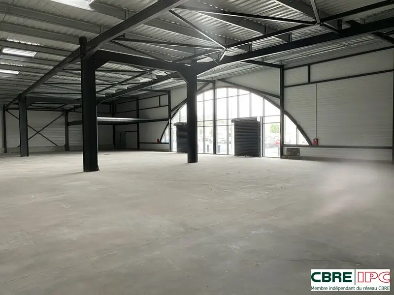 LOCATION - REF : 7619YA2