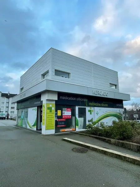 A vendre Local commercial  190m² Vannes