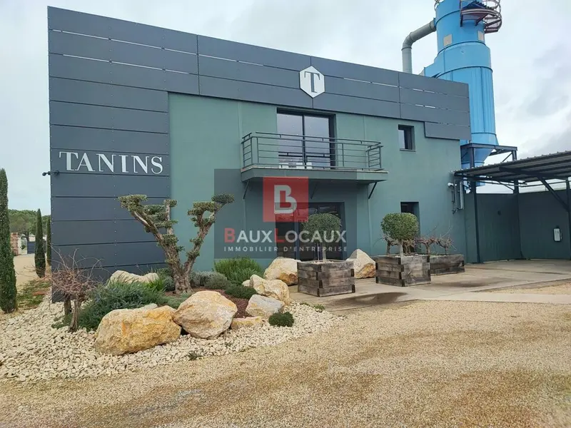 BUREAUX D'ENVIRON 350 m² EN R+1