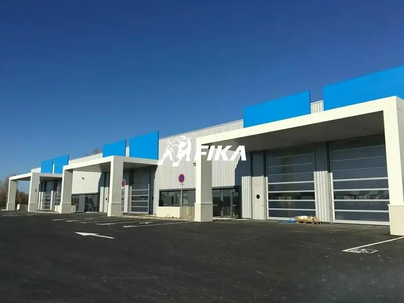 A LOUER LOCAL D'ACTIVITE 290 m² - (31750) ESCALQUENS