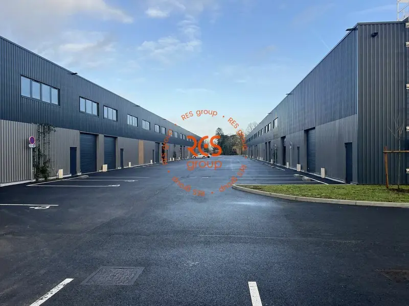 A louer Locaux d'activité 490m² Ambarès-et-Lagrave