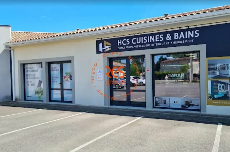 A louer Local commercial  136m² Cavignac