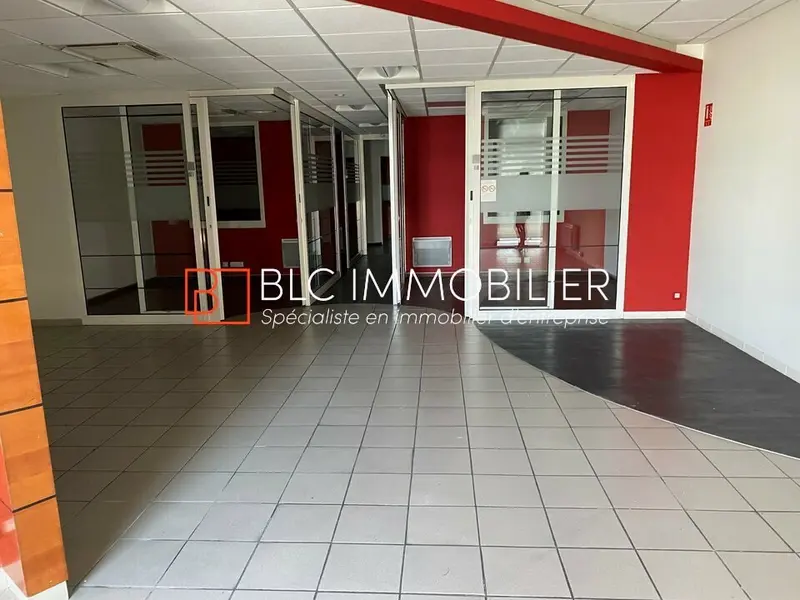 LOCAL 130m2 A LOUER ZI LES PALUDS 13400 AUBAGNE