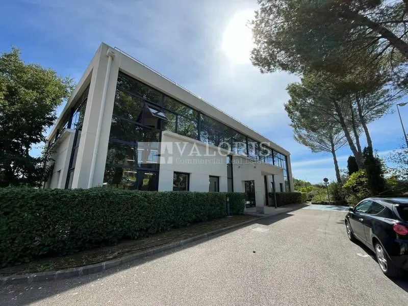 A louer Bureaux 97m² Aix-en-Provence