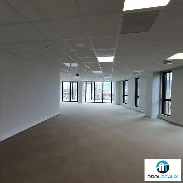 A louer Bureaux 3879m² Grenoble