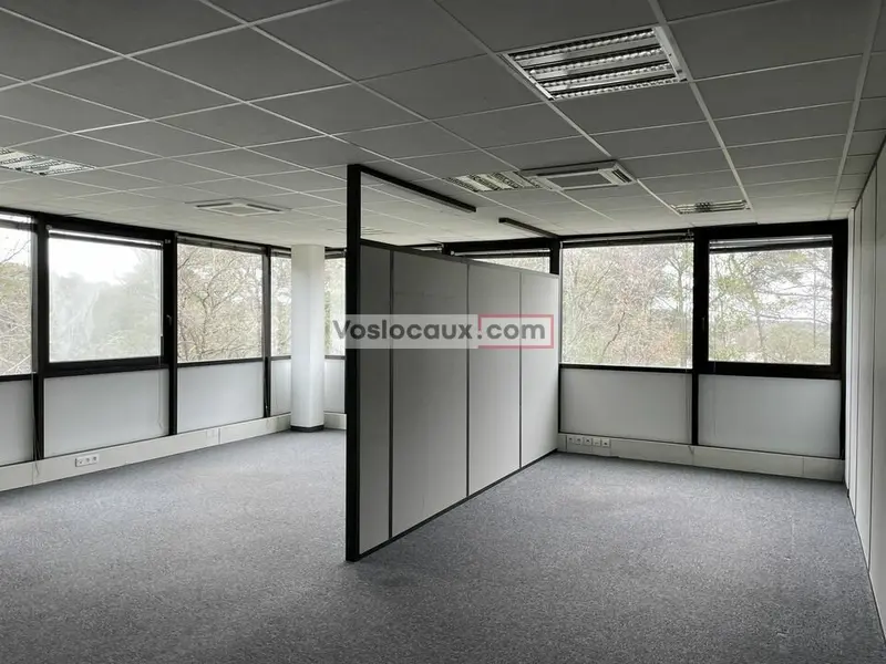 Sophia Antipolis  Location de bureaux de 435 m²