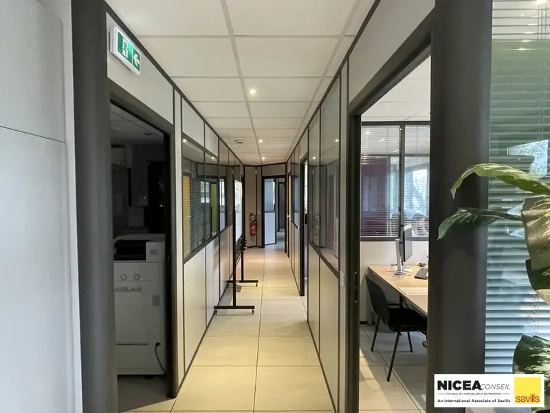 A vendre Bureaux 120m² Cannes