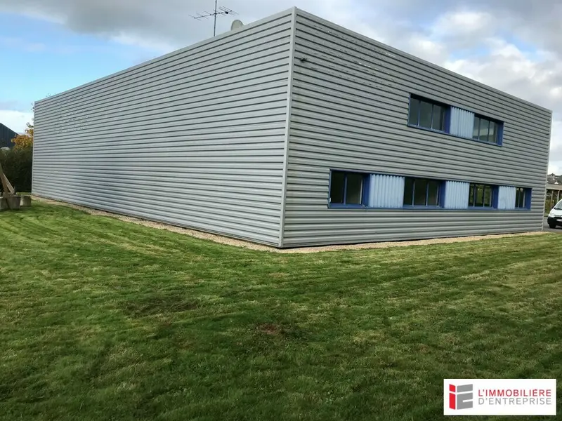 VENTE  BÂTIMENT D'ACTIVITÉ  660 m²  CRÉVIN