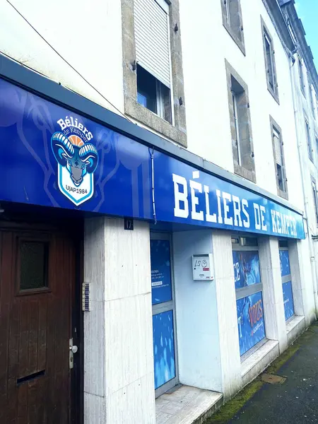 BUREAUX/LOCAL COMMERCIAL PROCHE CENTRE ET GARE